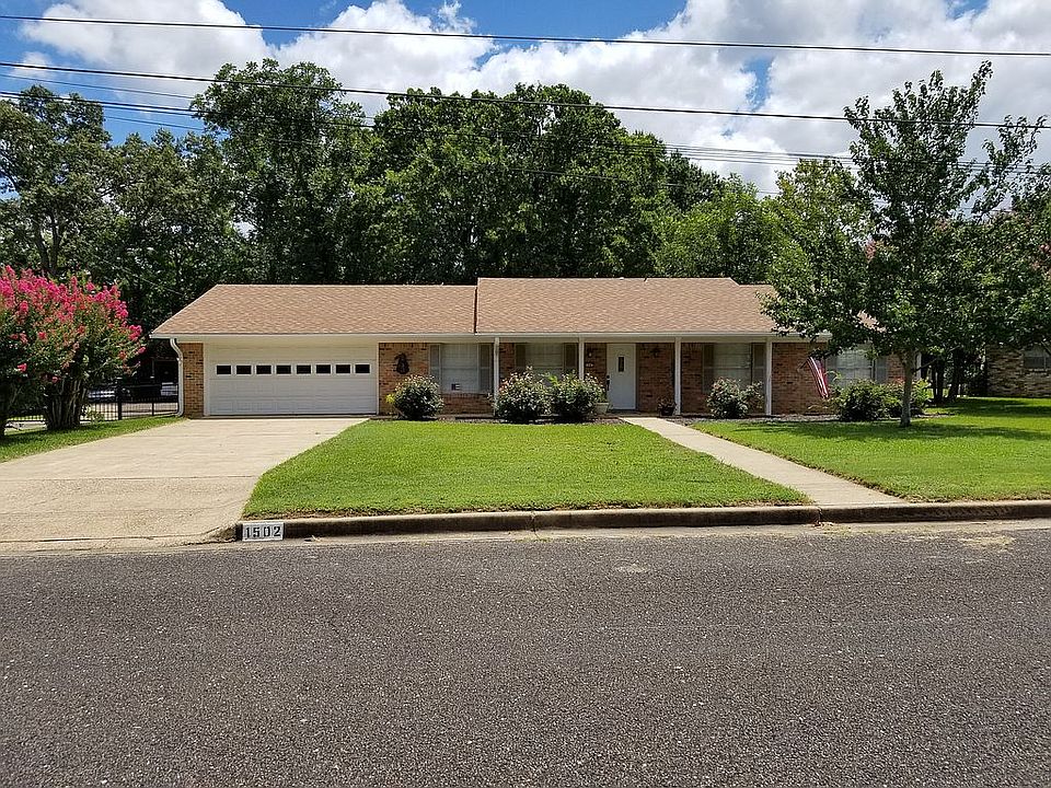 1st image of 1502 Auburn Dr