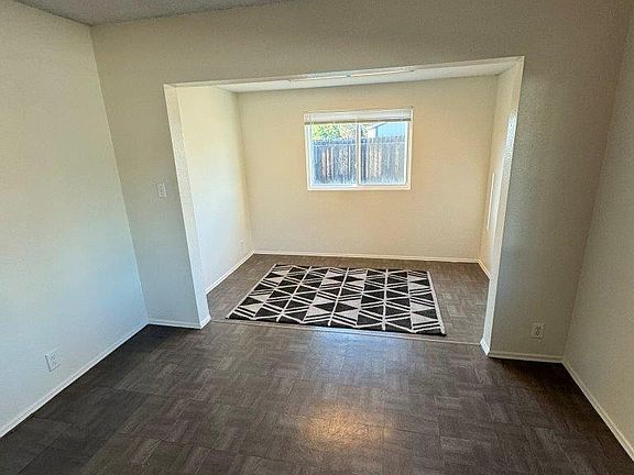 5th image of 8809 Los Coches Rd