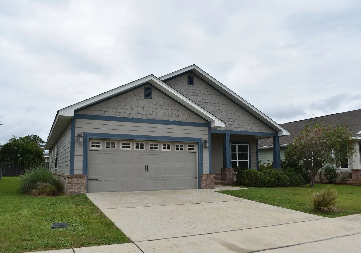 4 Bedroom Available in Gated Community Lafayette Creek Landing — Photo 4
