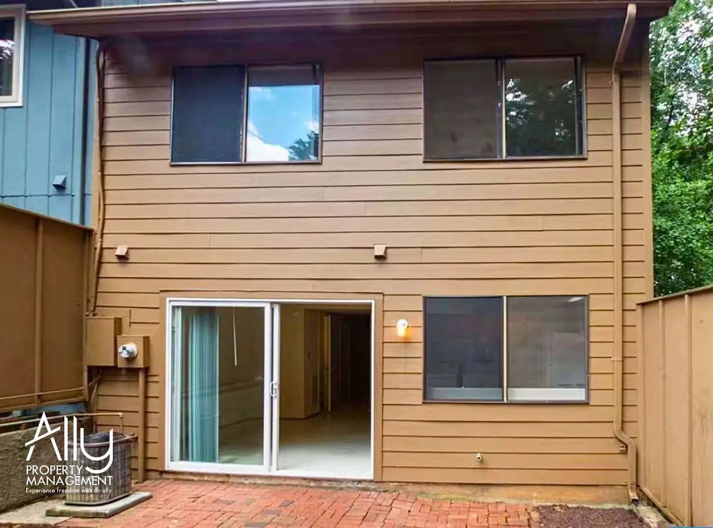 Four Seasons Drive 1 - 1 — Photo 1