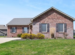 352 Macbain Ct, West Lafayette, IN