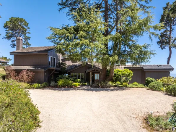534 Aguajito Rd, Carmel, CA 93923