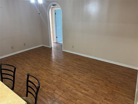 5th image of 1401 Aster Ct