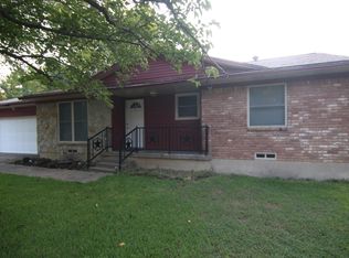 110 S Valley St, Red Oak, TX 75154