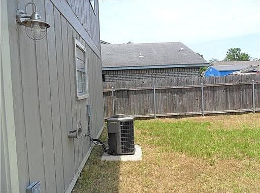 2nd image of 3514 Timber Bluff Ln