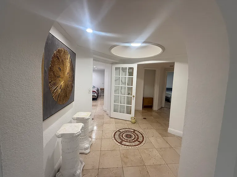 801 Brickell Bay Dr #470 — Photo 15