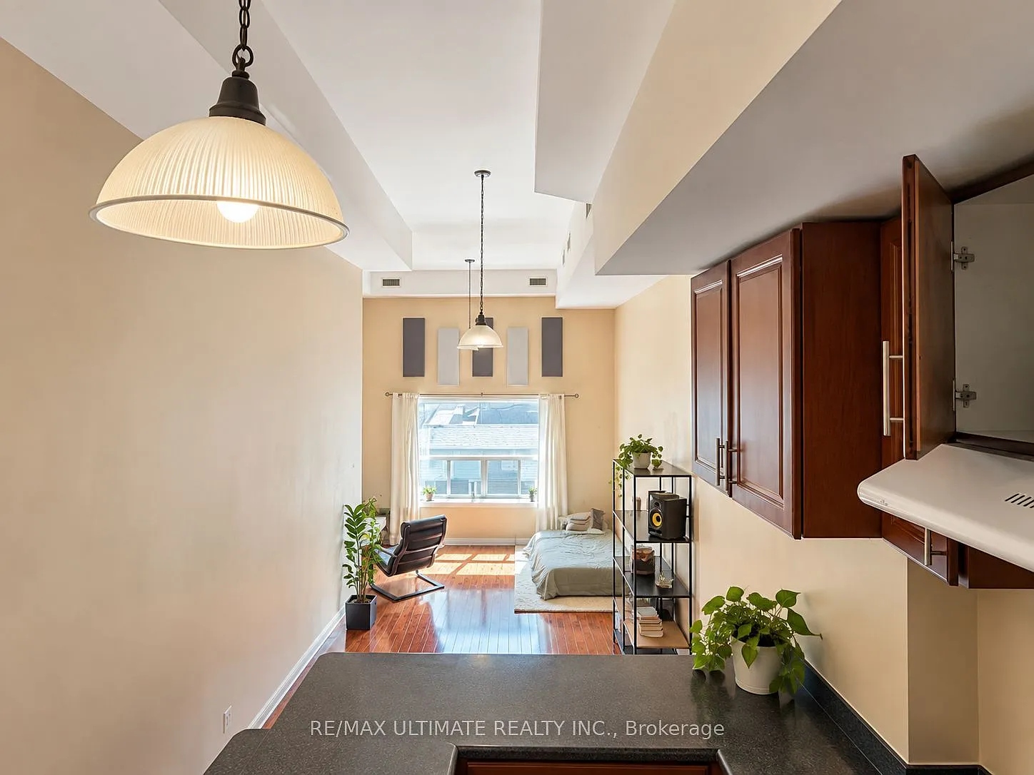1 bed, $2,200 — Photo 4