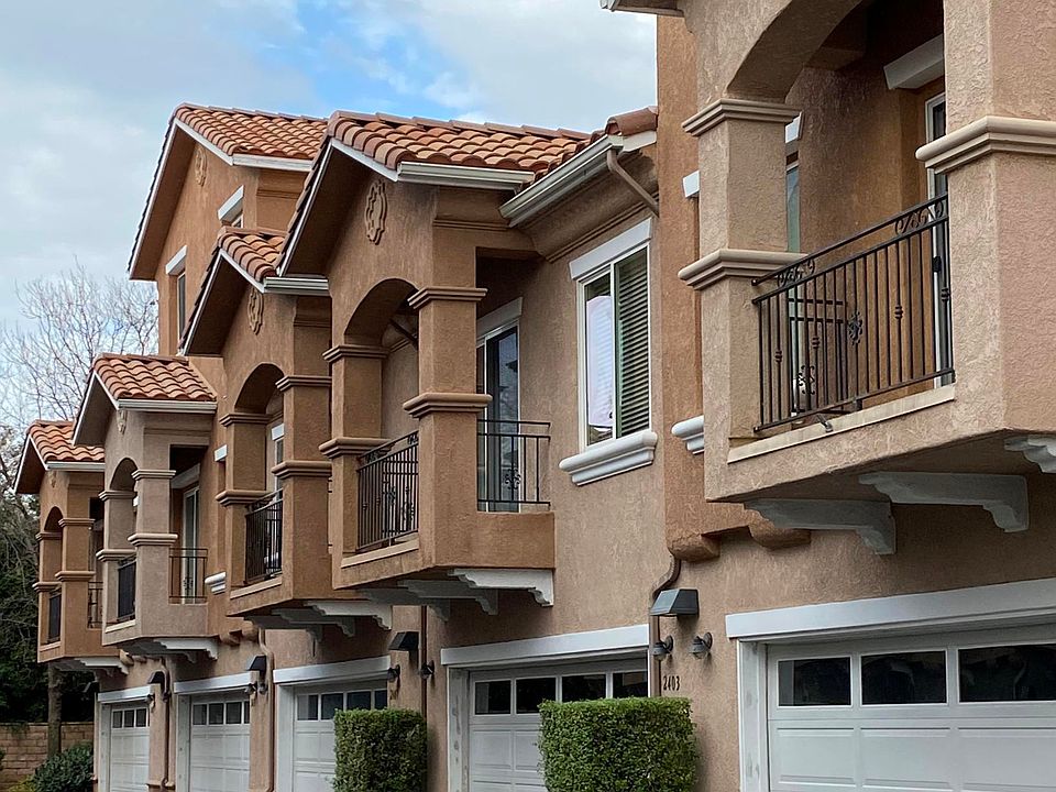 1st image of 2415 Chiquita Ln