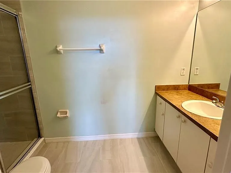 4299 Bellasol Cir #2621 — Photo 16