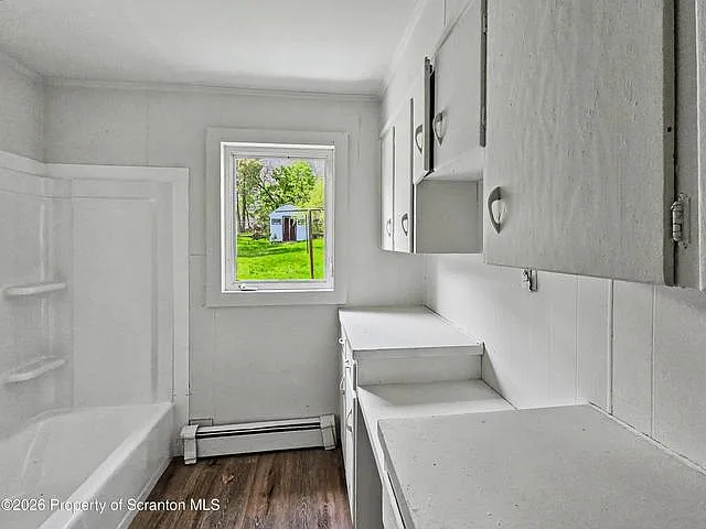 949 Carmalt St — Photo 5