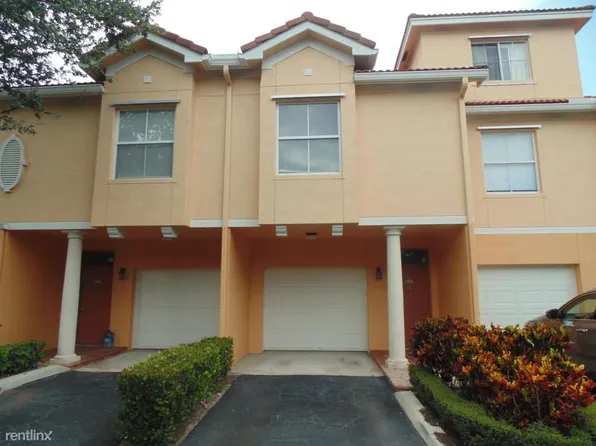2050 Alta Meadows Ln APT 2110, Delray Beach, FL 33444