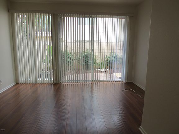 5th image of 11815 San Tropez Pl
