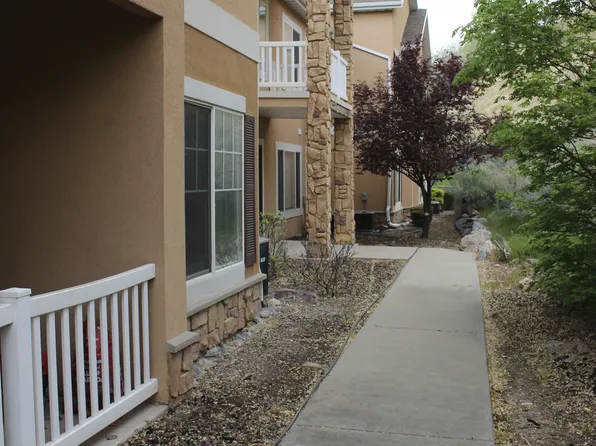 1145 S Canyon Meadow Dr APT 10, Provo, UT 84606