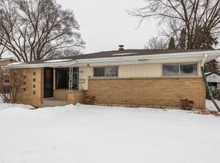 4541 N 85th St, Milwaukee, WI 53225