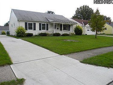1st image of 4275 W 202nd St