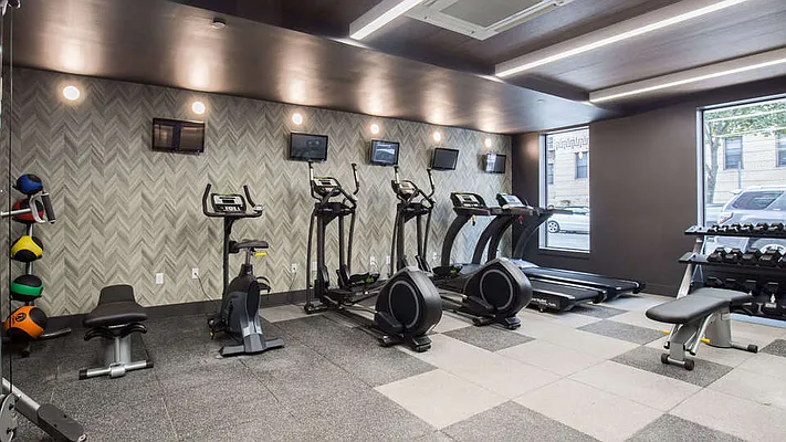 Rented by Nooklyn NYC LLC | media 25