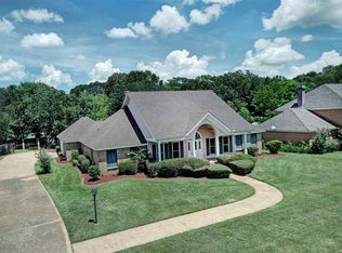 944 Woodlee Dr, Jackson, MS 39272