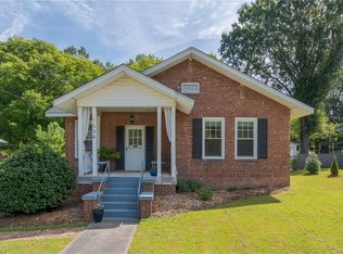1508 Upland Dr, Greensboro, NC 27405