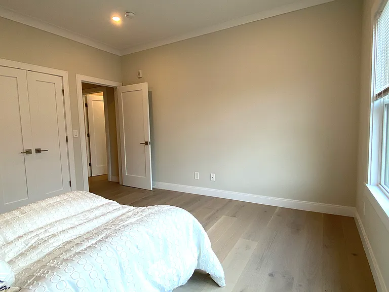32 Cummins Hwy #6 — Photo 10