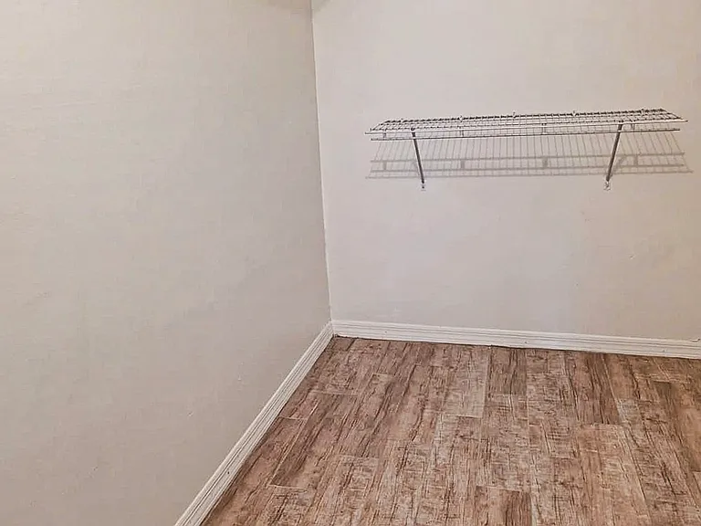 1611 Cabot Ln #C2 — Photo 15
