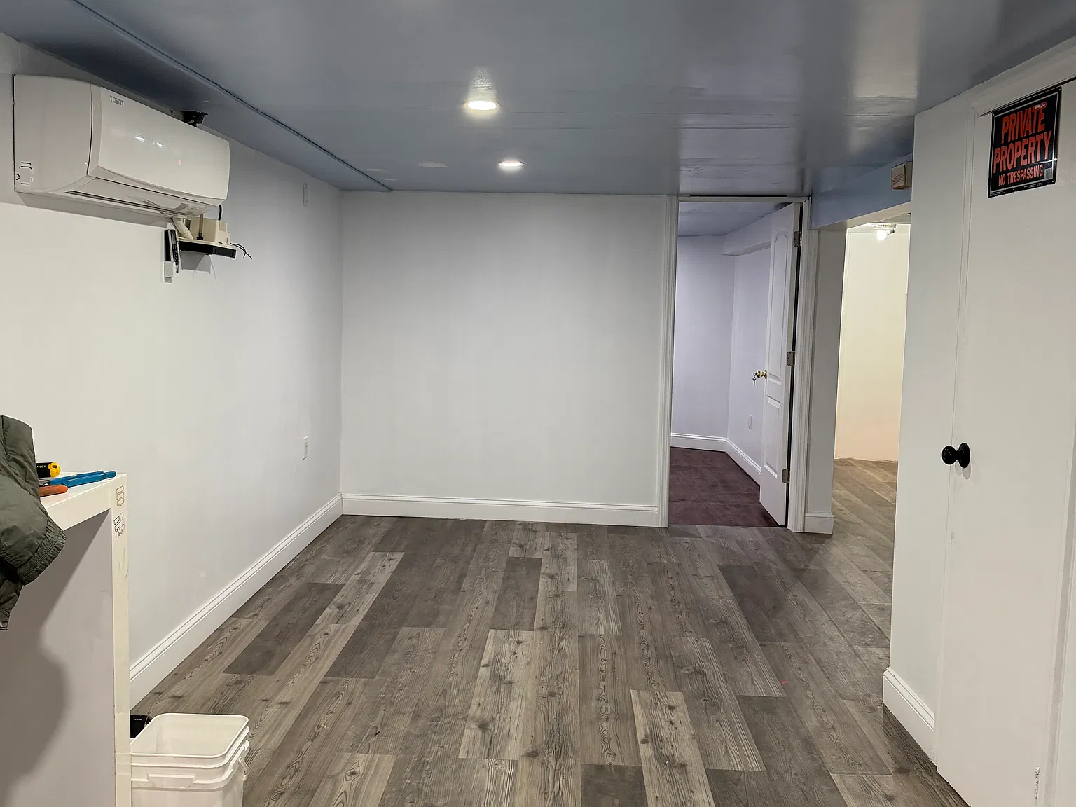 2 bed, 800 sqft, $2,200 — Photo 3