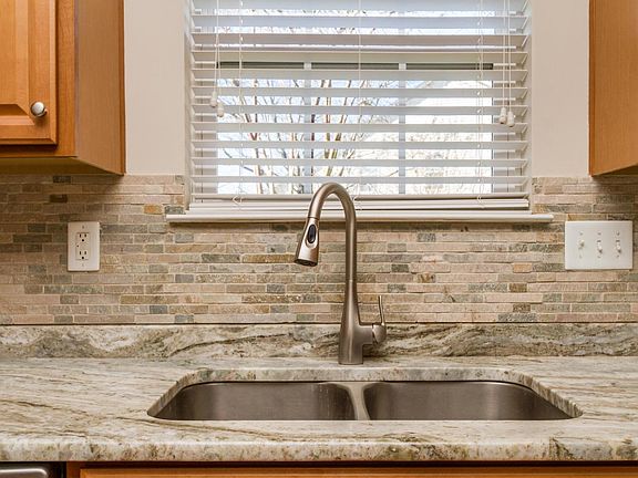 New custom granite and stone backsplash