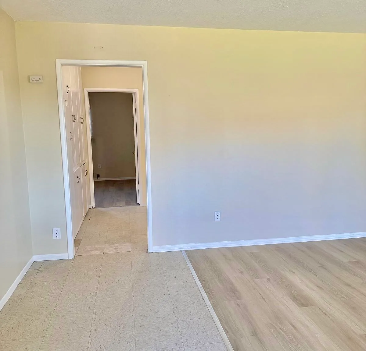 13981 Courage St. Apt.B — Photo 4