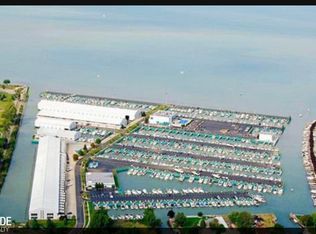 75 Sea Ray Blvd, Harrison Township, MI 48045