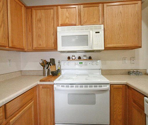 3rd image of 16015 N 30th St Unit 104
