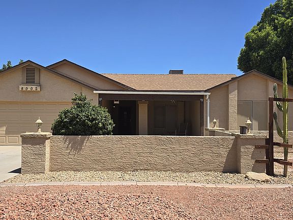 2nd image of 8002 W MARYLAND Avenue