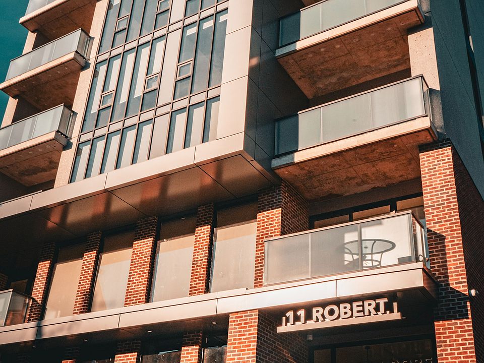 1st image of 11 Robert St #204