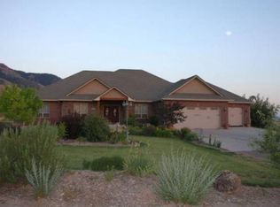 1150 Canyon Rd, Hyde Park, UT 84318