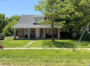 1360 E Thoman St, Springfield, MO 65803