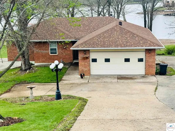 28165 Oxbow Dr, Warsaw, MO 65355