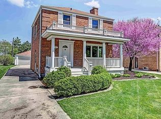 613 S 10th Ave, La Grange, IL 60525