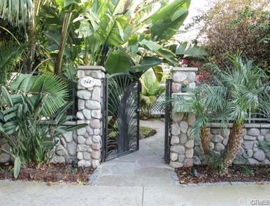 742 Rosecrans Ave, Manhattan Beach, CA, 90266