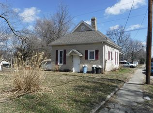 118 E Chambers St, Jacksonville, IL 62650
