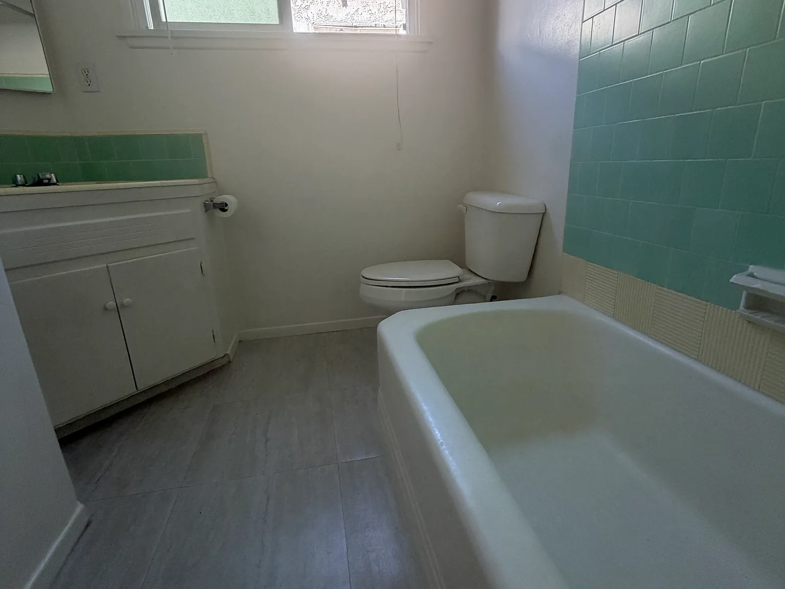 1 bed, 800 sqft, $1,895 — Photo 3