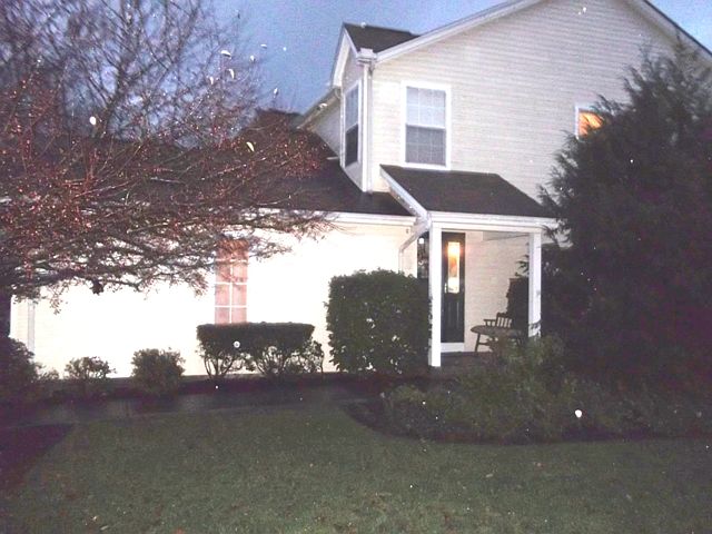 1st image of 1612 Pheasant Ct Unit 1F