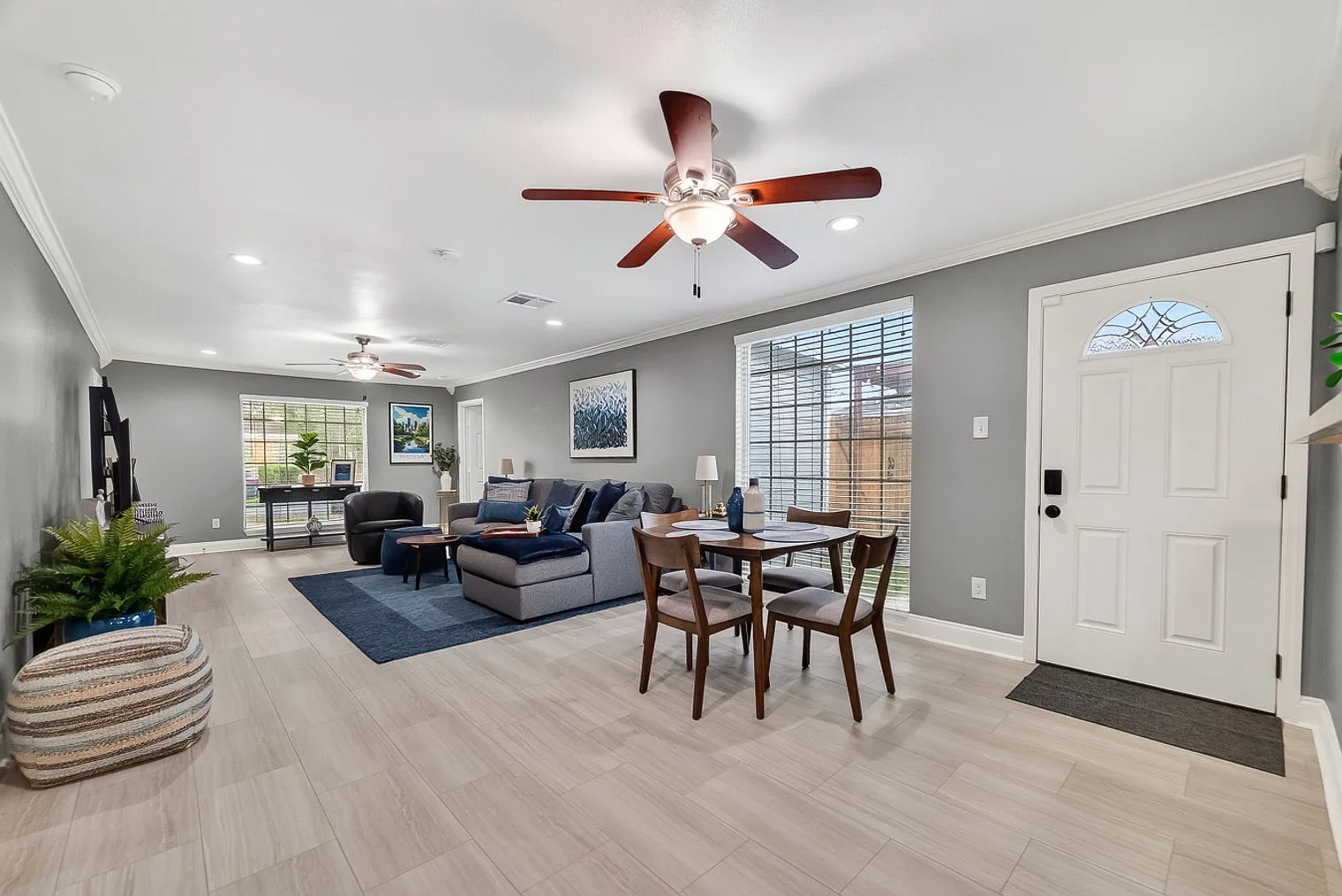 3 bed, 2.0 bath, 1593 sqft, $2,941 — Photo 3