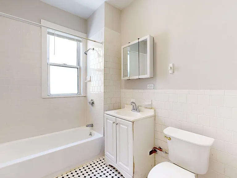 17 Morris St #2 — Photo 5