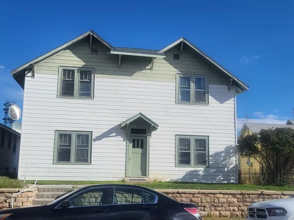 618 W Buffalo St, Rawlins, WY 82301