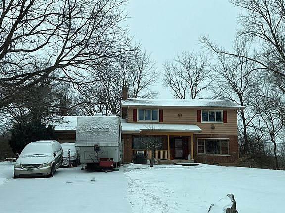 2nd image of 35W260 Crescent Dr