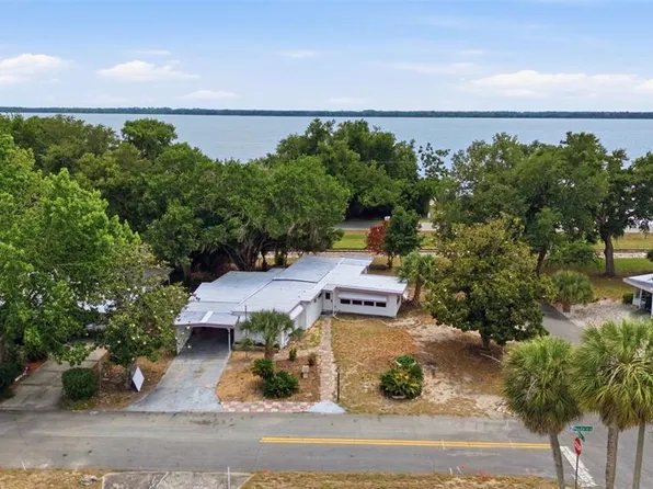14742 Mandarin St, Tavares, FL 32778