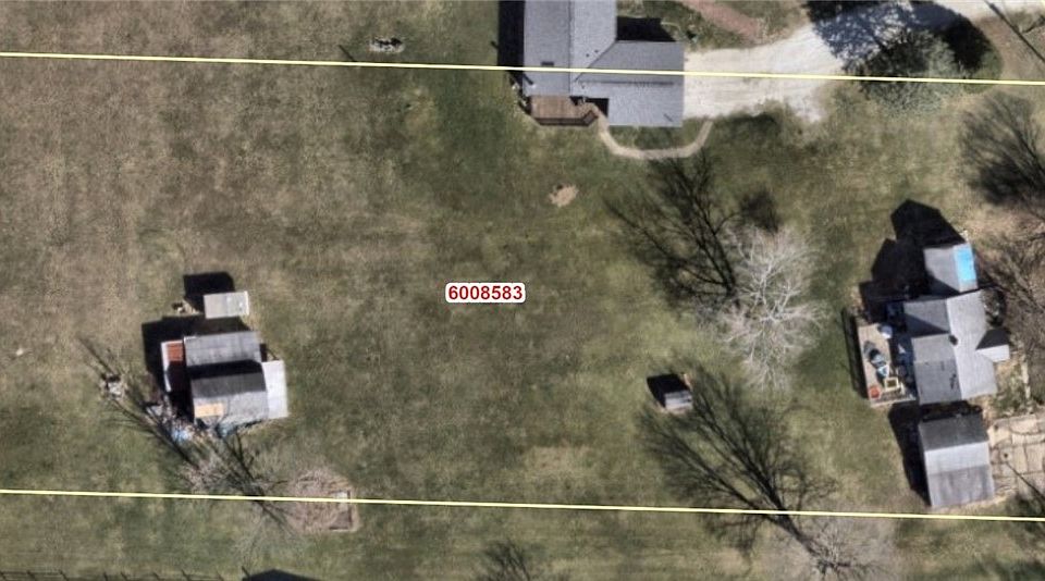1st image of 450 Hanna Dr