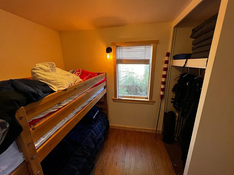 513 W Shore Loop Rd — Photo 12
