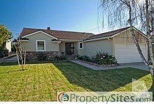 2nd image of 4628 Campus St