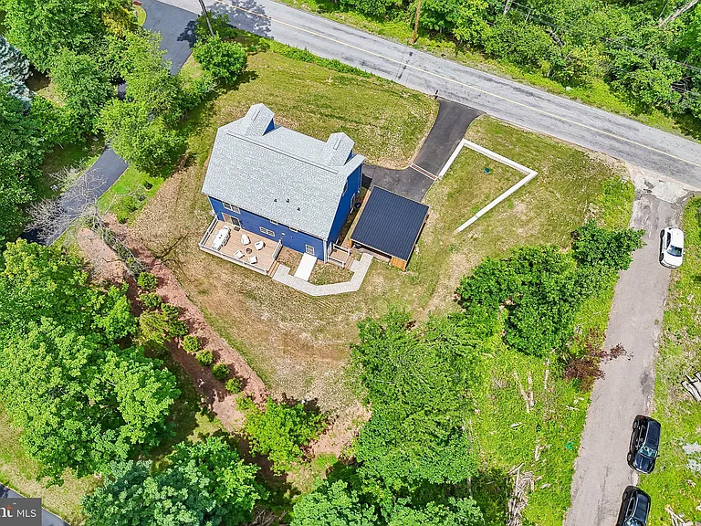 40 Creek Rd — Photo 2