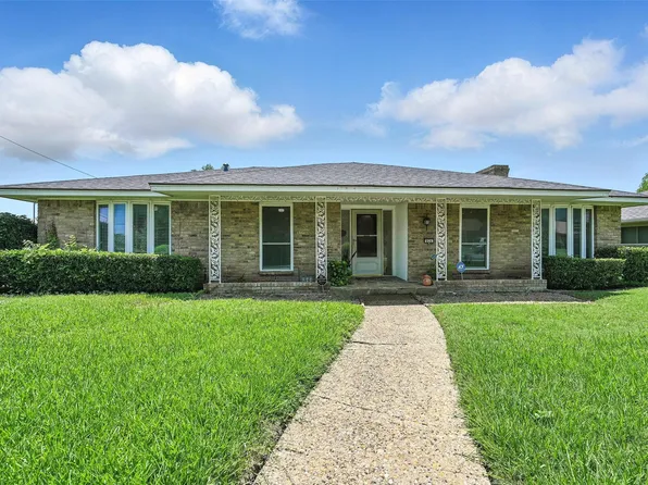 826 E Cherry St, Duncanville, TX 75116