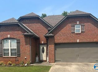 15861 Coldwater Dr, Harvest, AL 35749